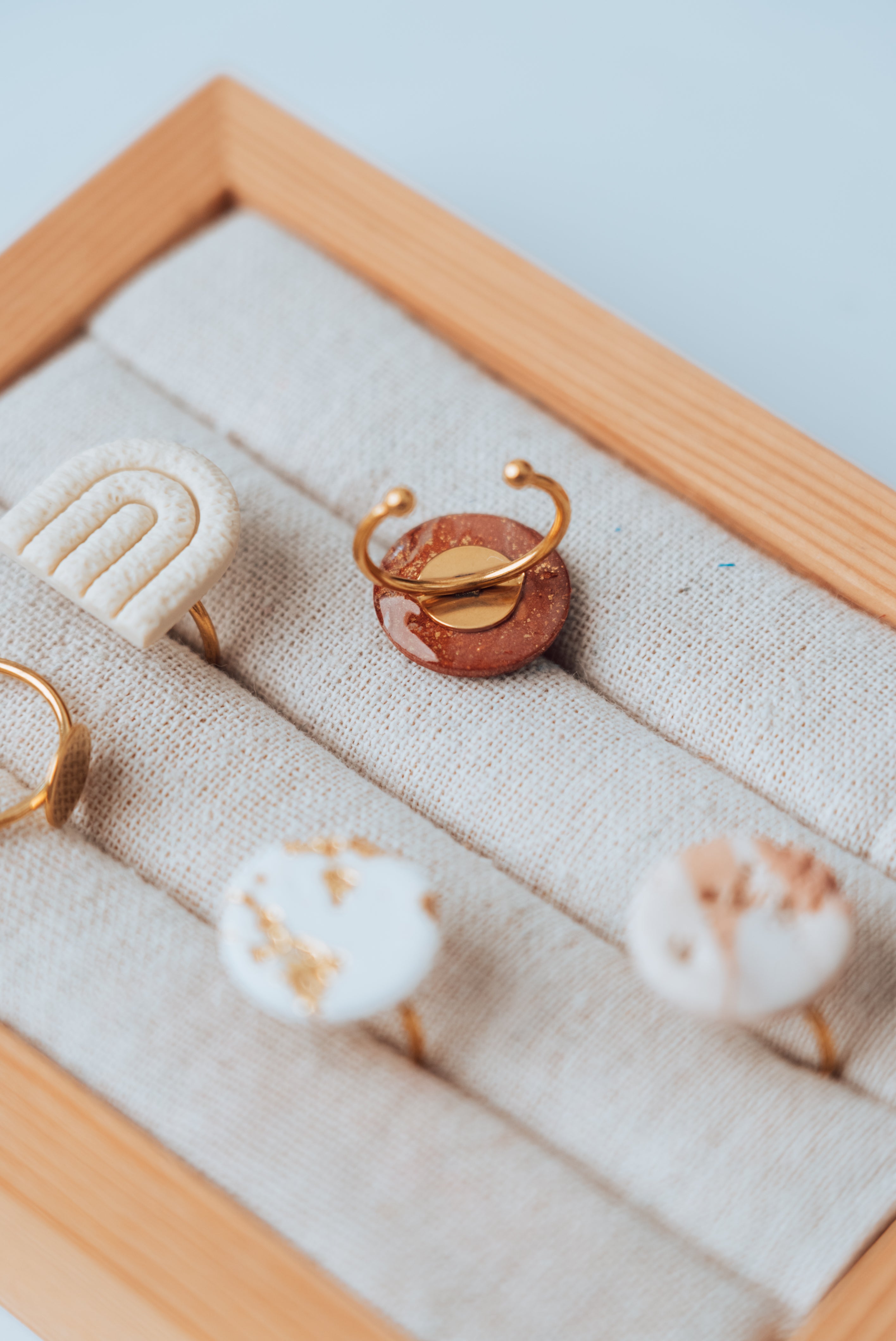 Verstellbarer Basisring aus Edelstahl mit Platte