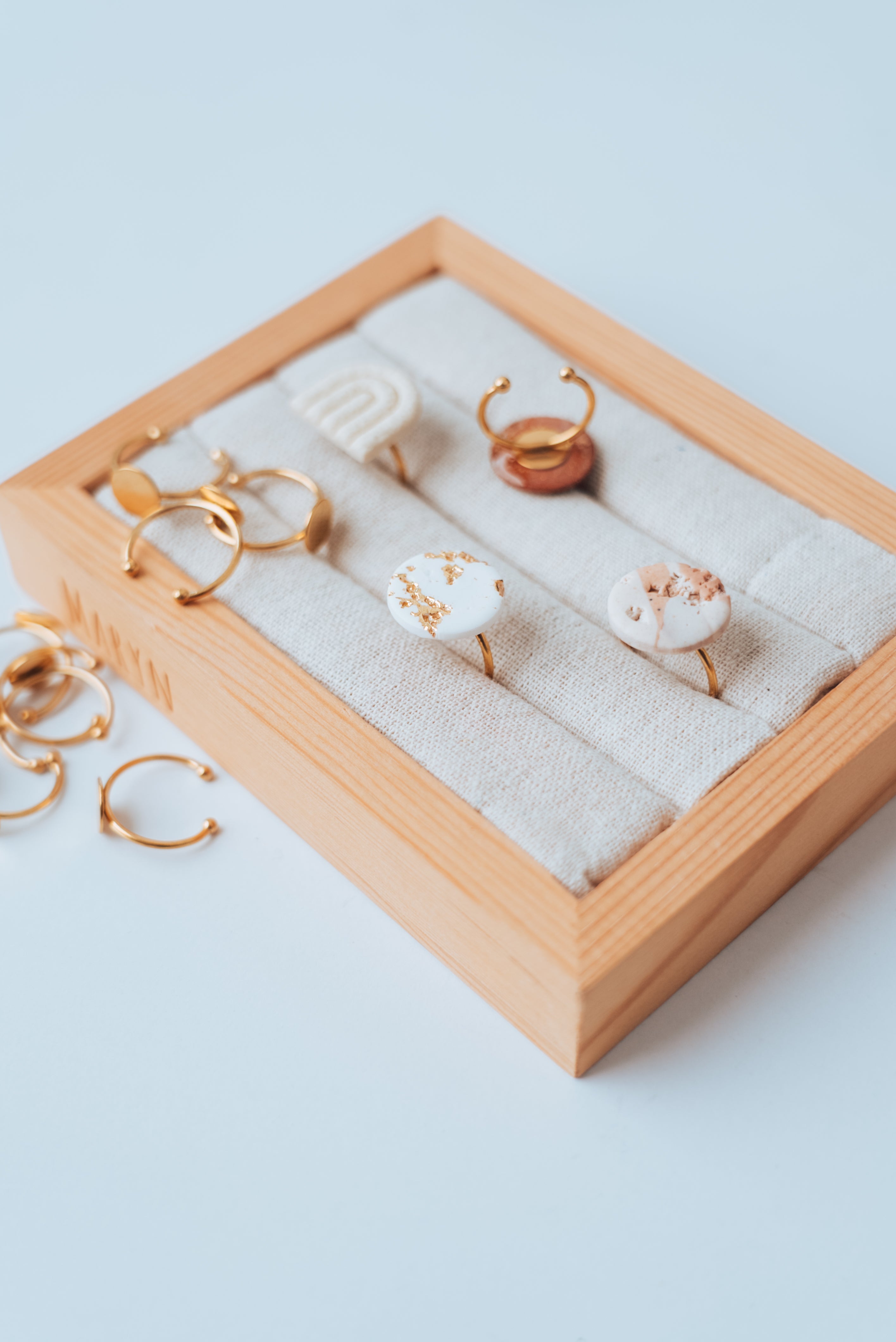 Adjustable base ring stainless steel with plate