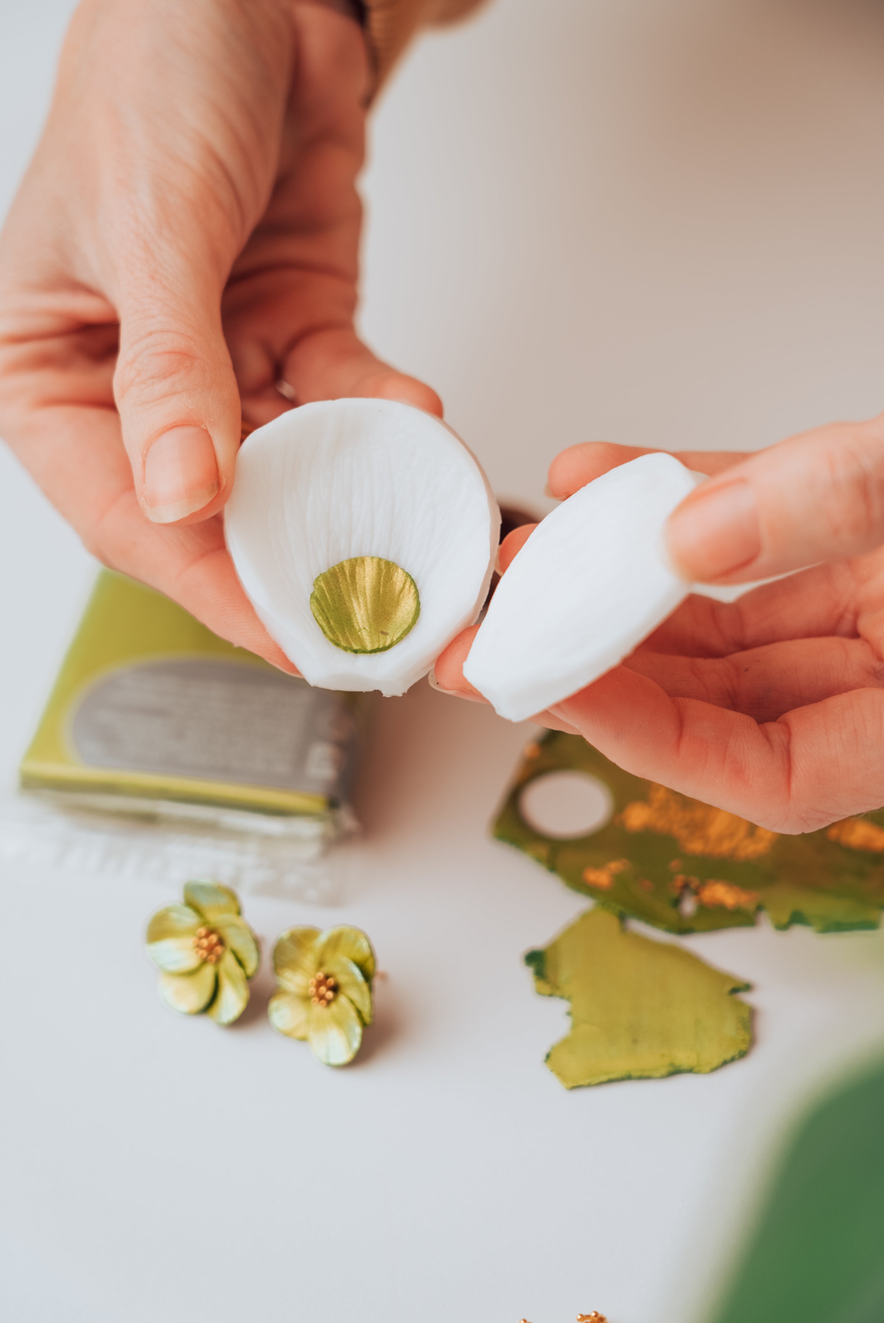 Silicone mold "Petals"