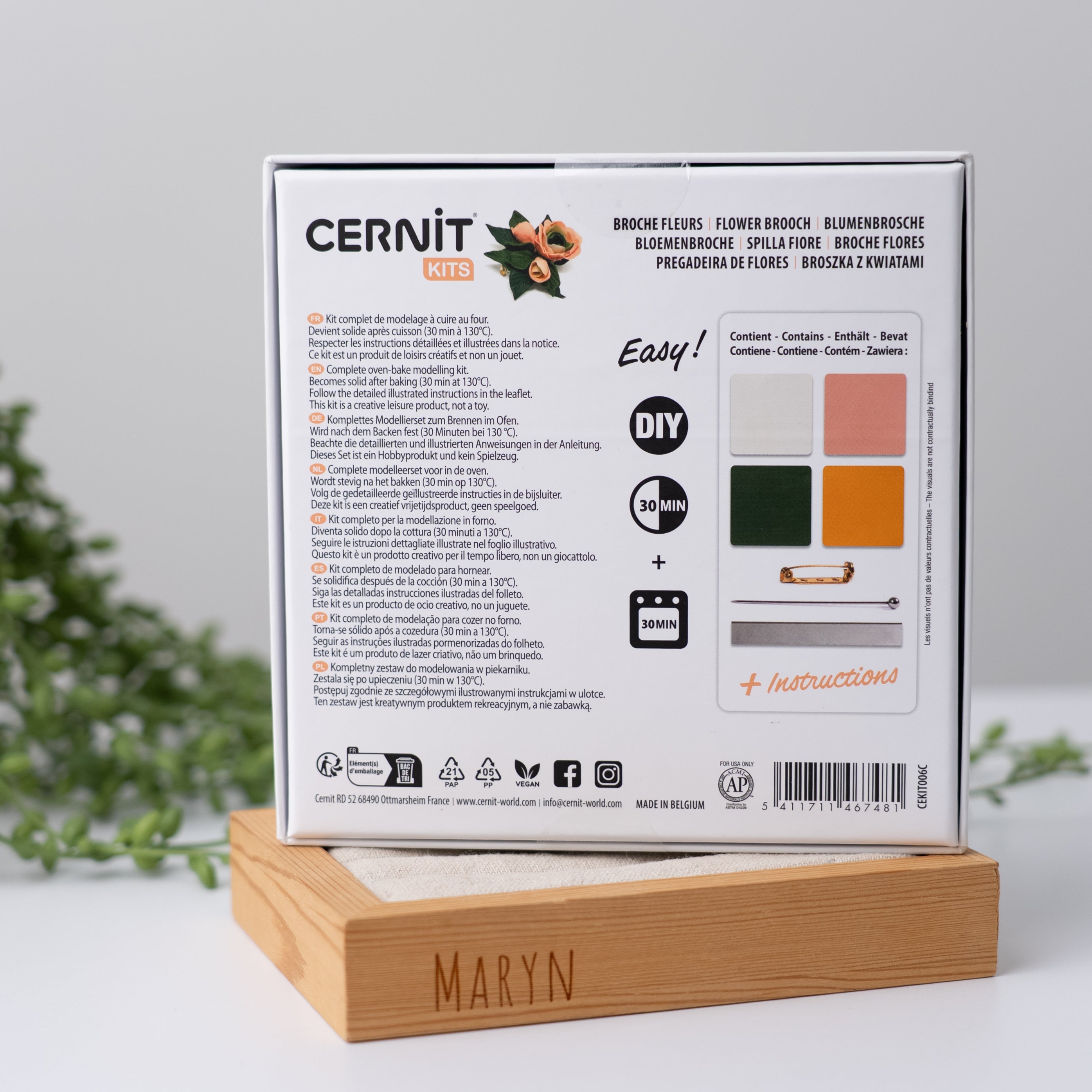 NEW!! Cernit Starter Kit "Flower Brooch"