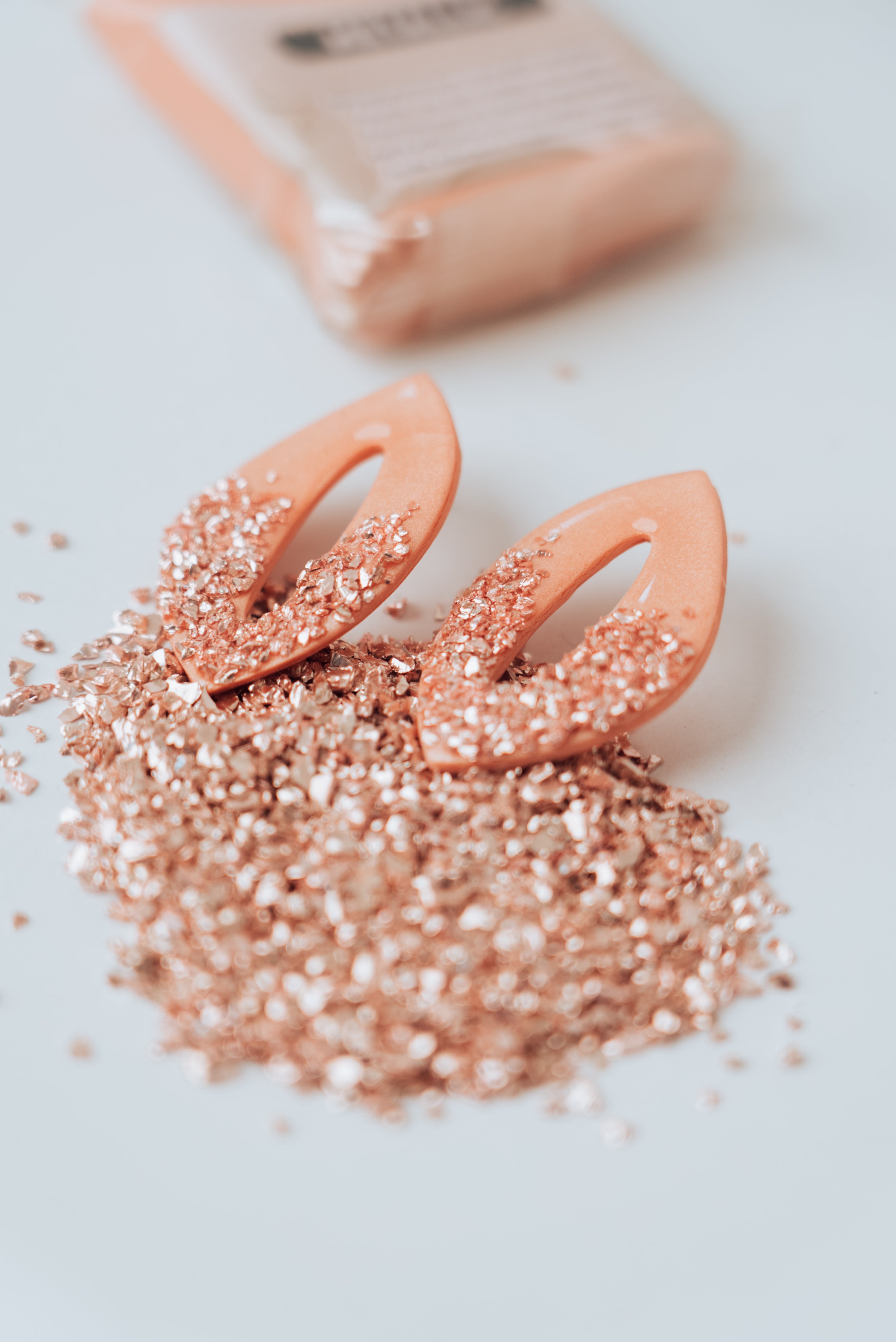 "Turbas" cortadoras de arcilla