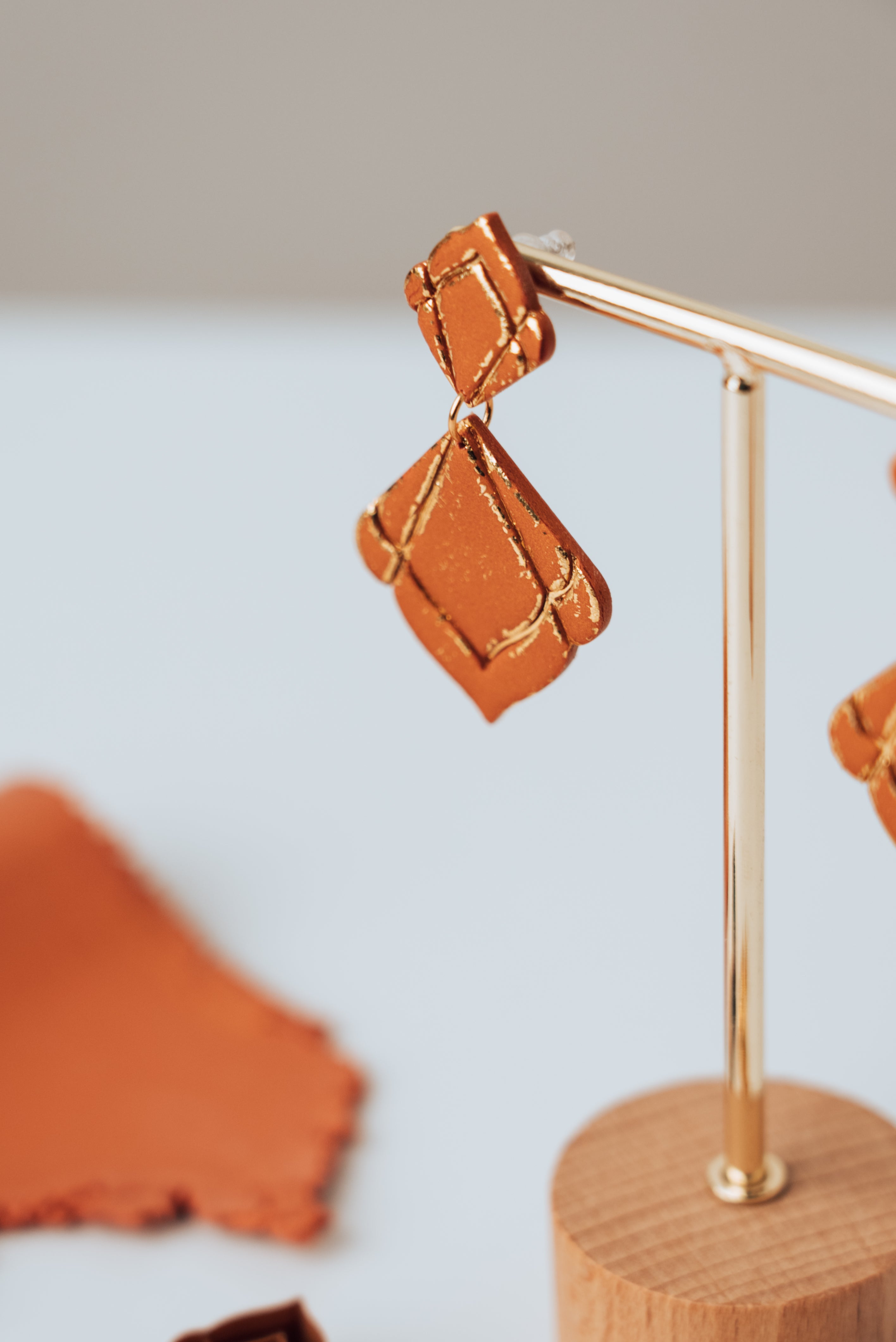 GRATIS "Imprint with gold leaf" Polymer clay tutorial