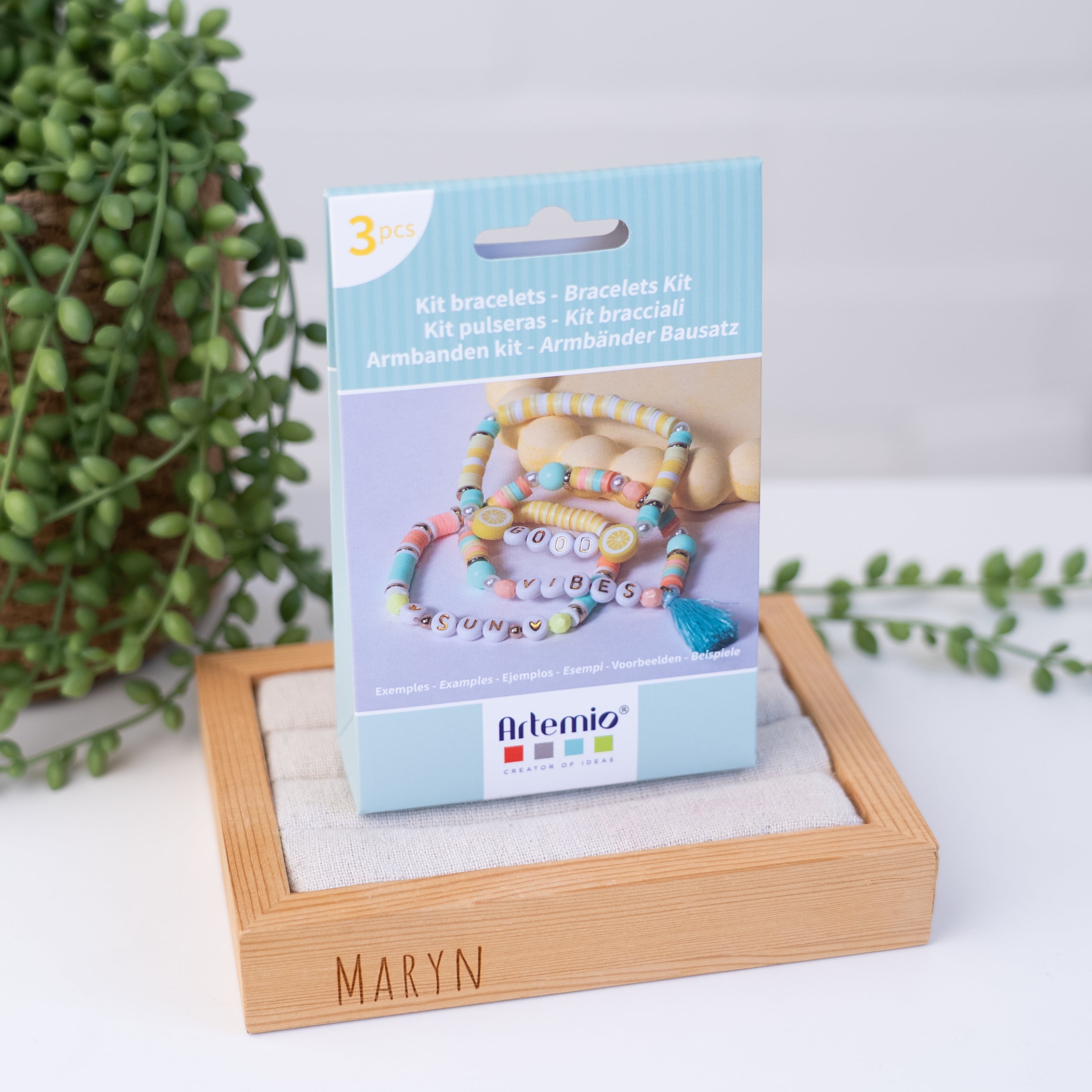 DIY "Kids" box bracelets