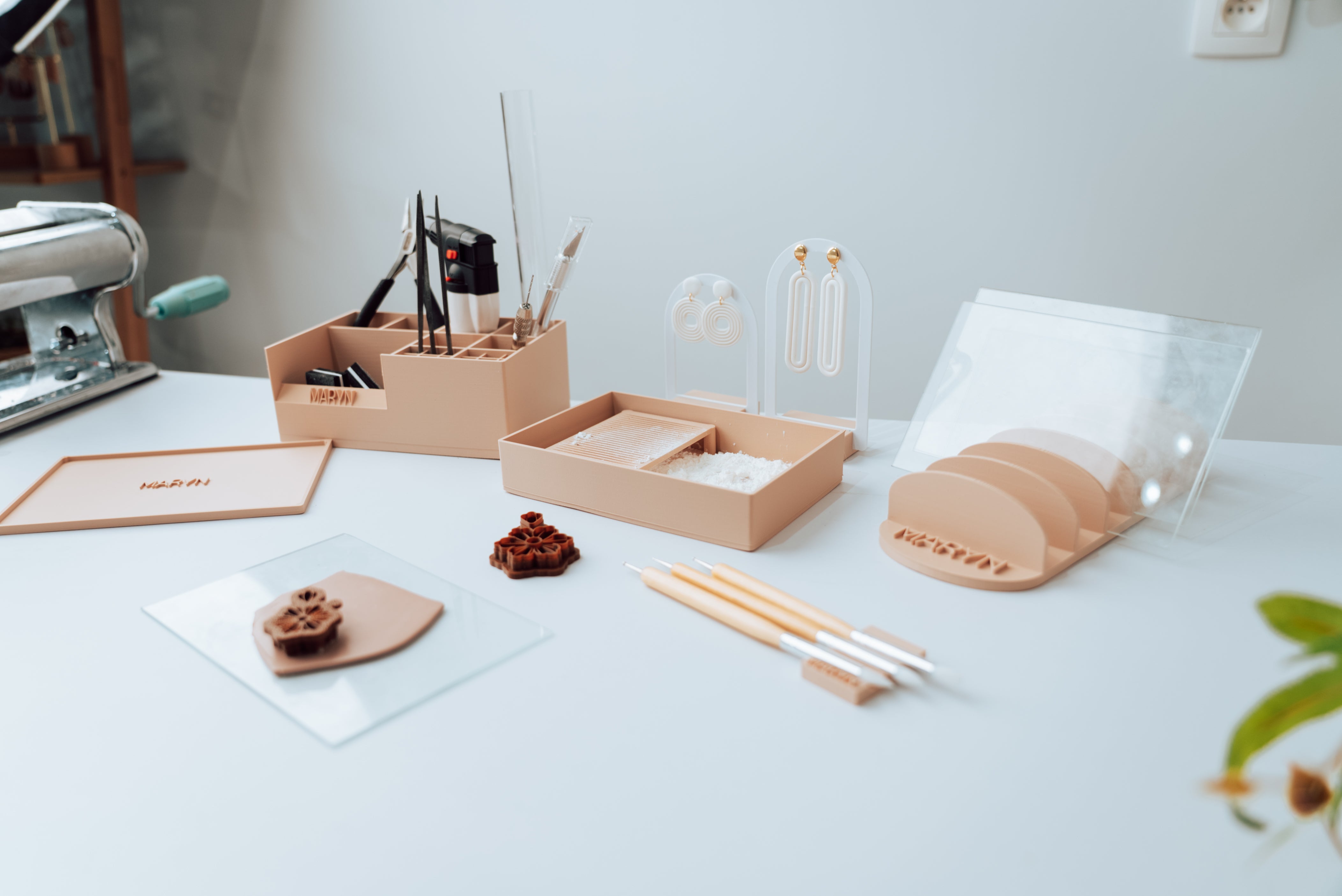 Silicone tool holder