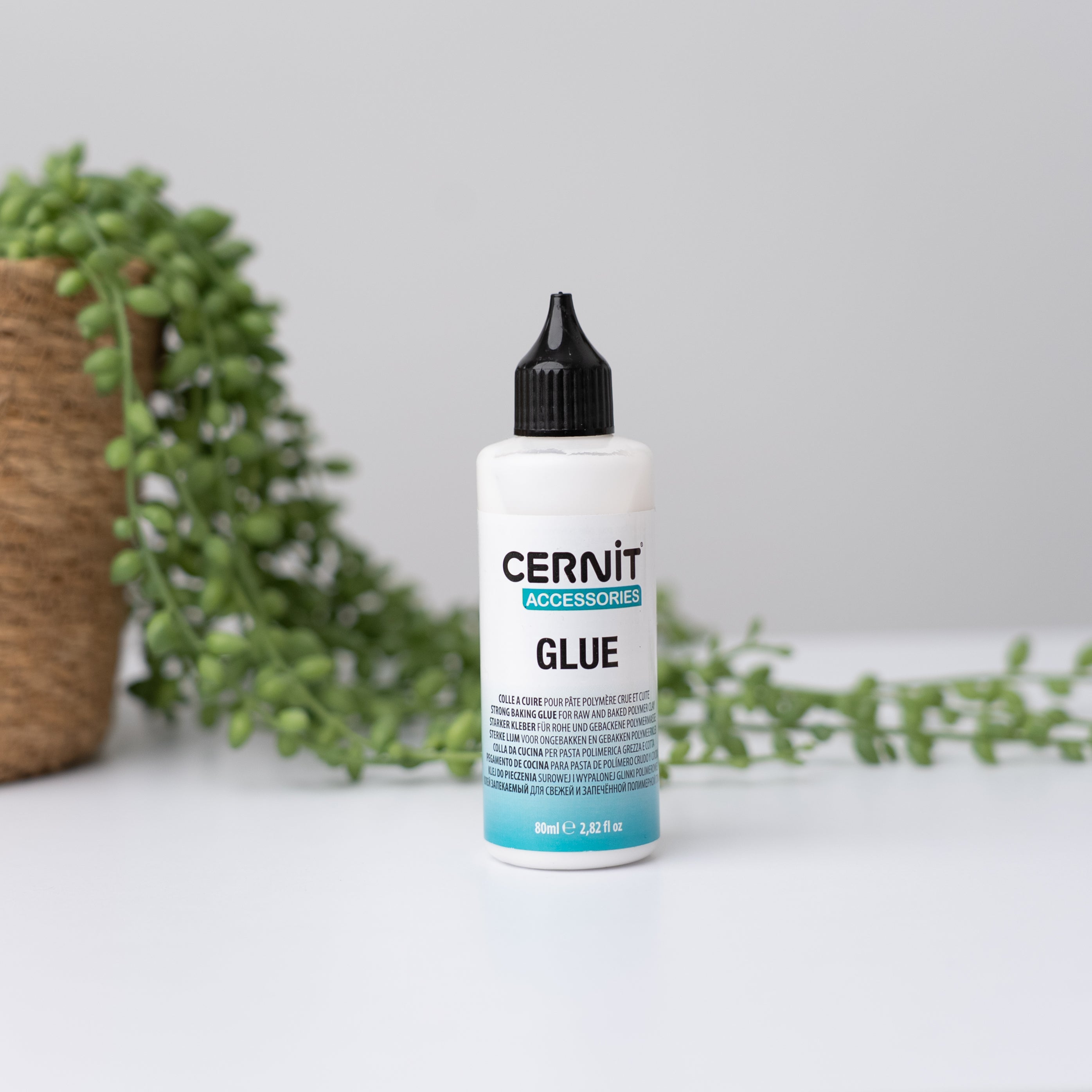 Cernit glue