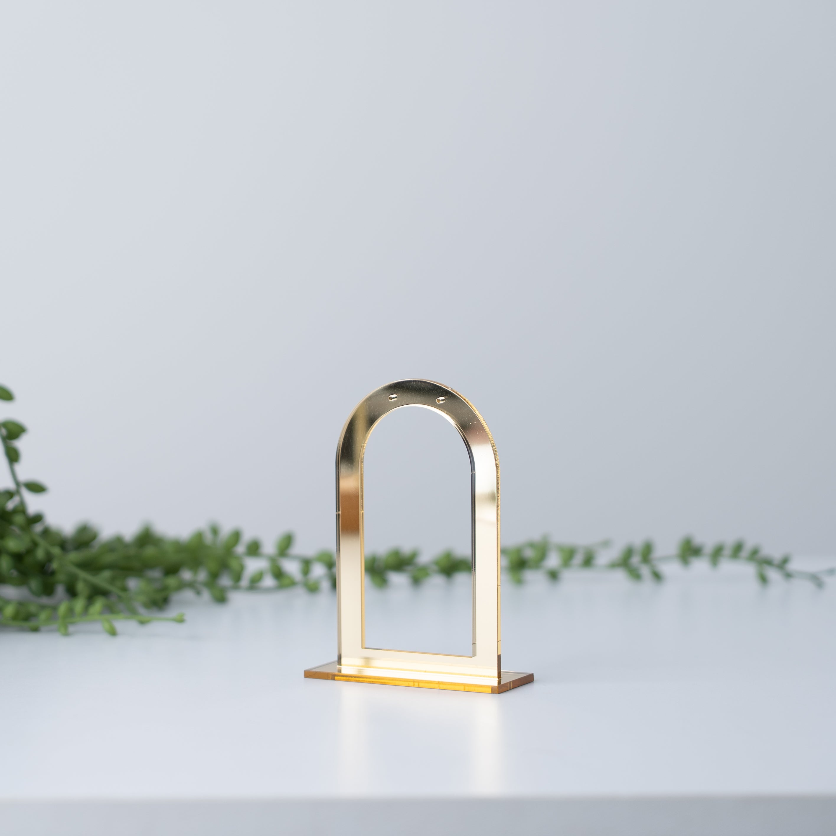 Acryl display mini arch (2••)