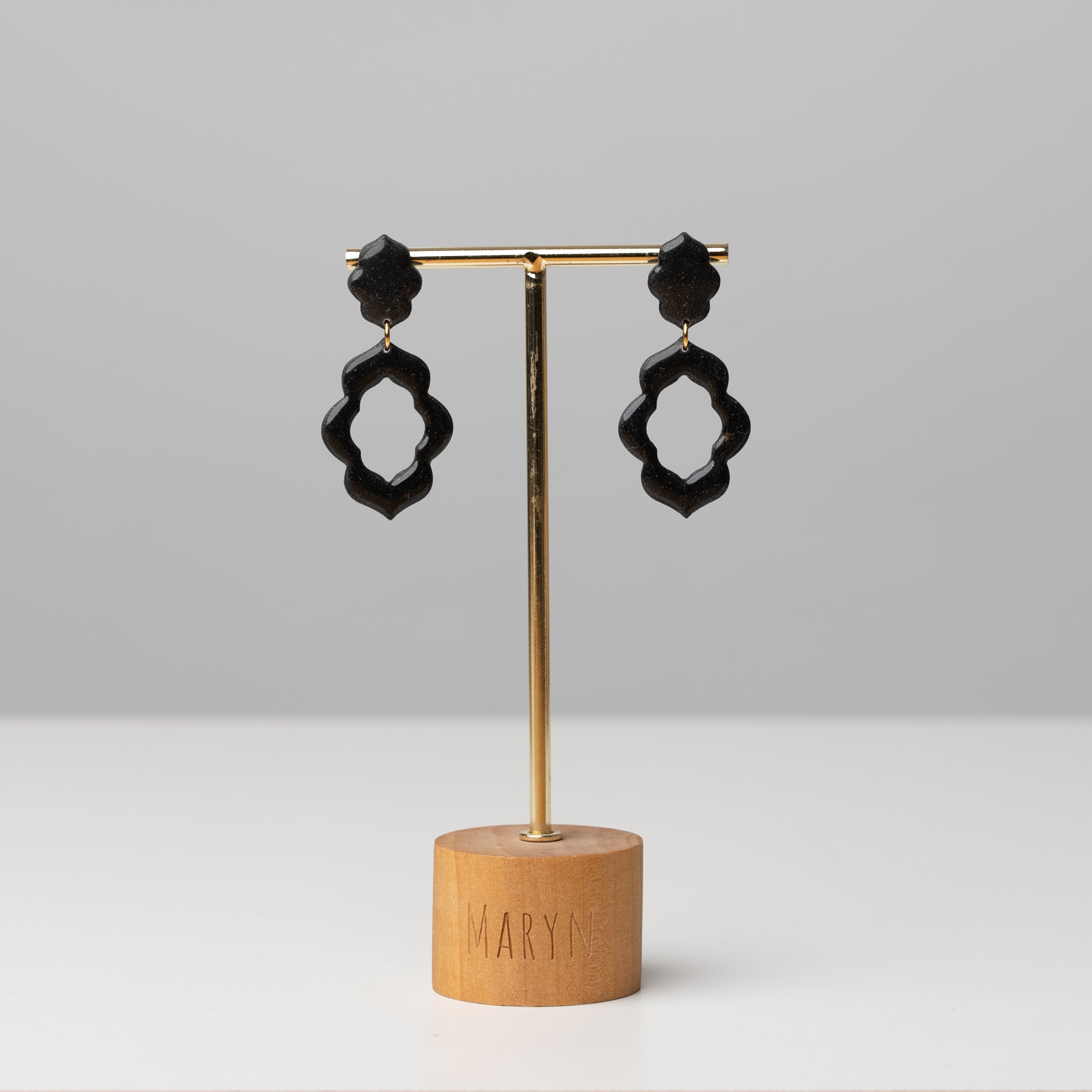 "Gambito de la Reina" claycutter