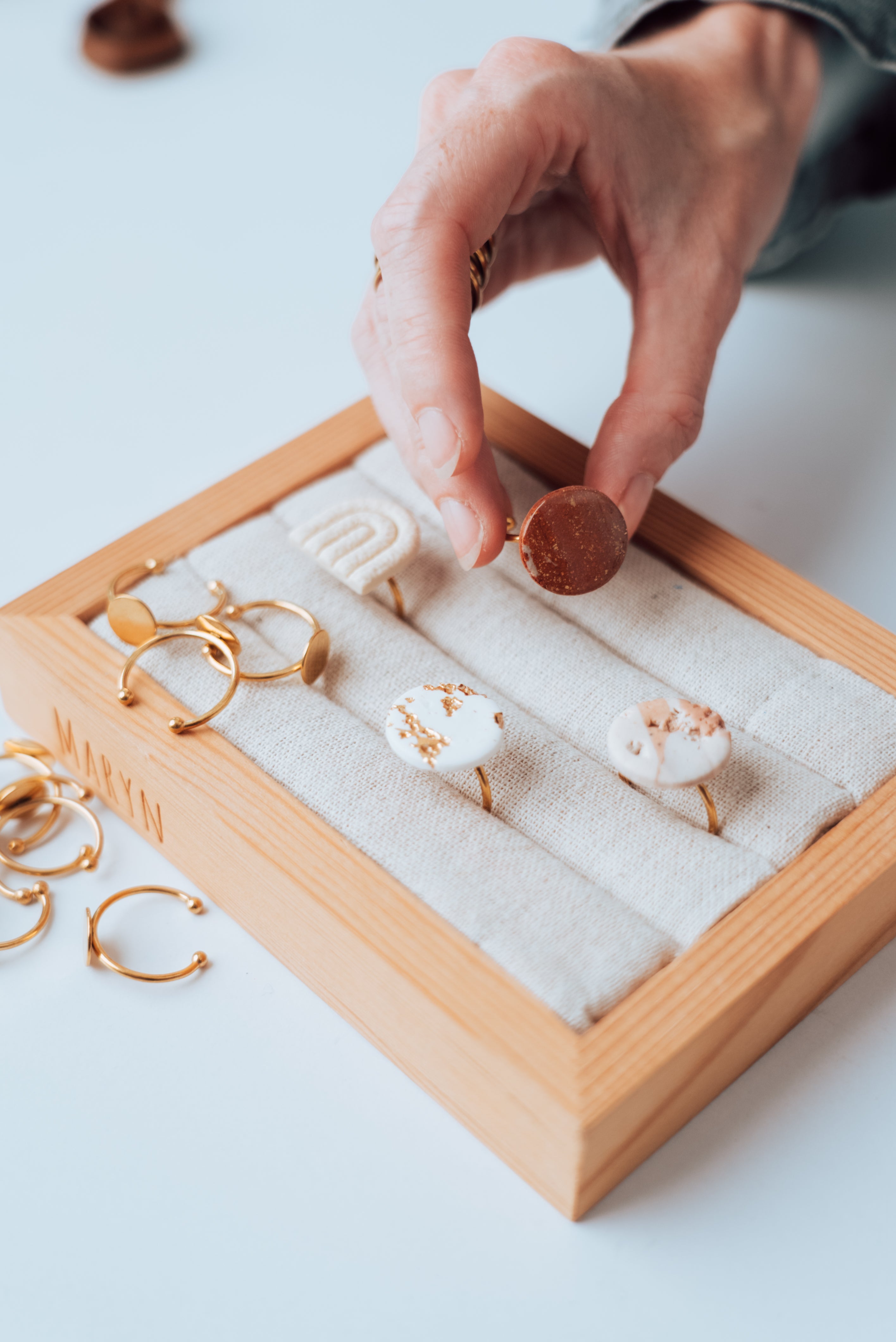 Verstellbarer Basisring aus Edelstahl mit Platte