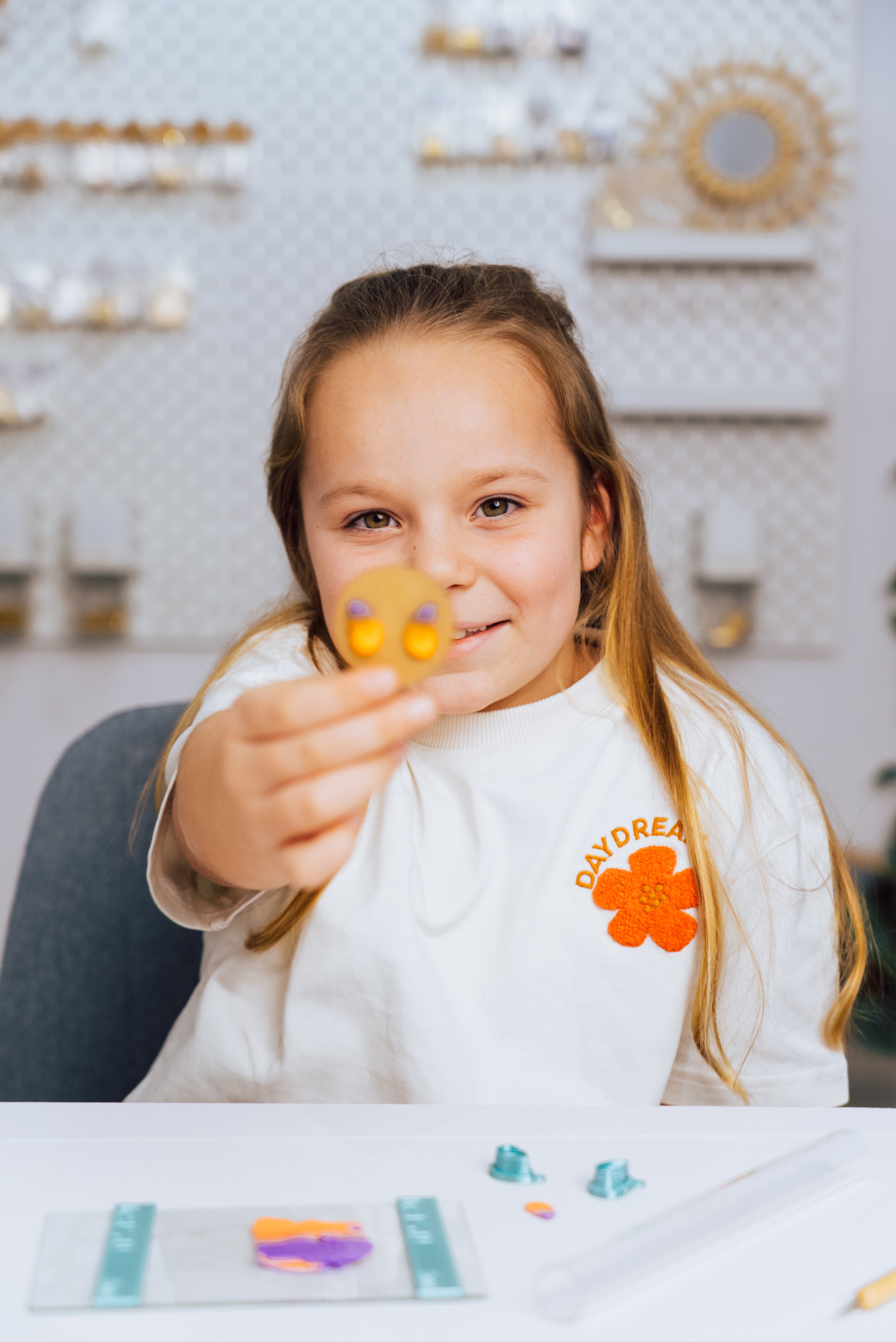 "Funky Fluo" DIY box for Kids&Teens