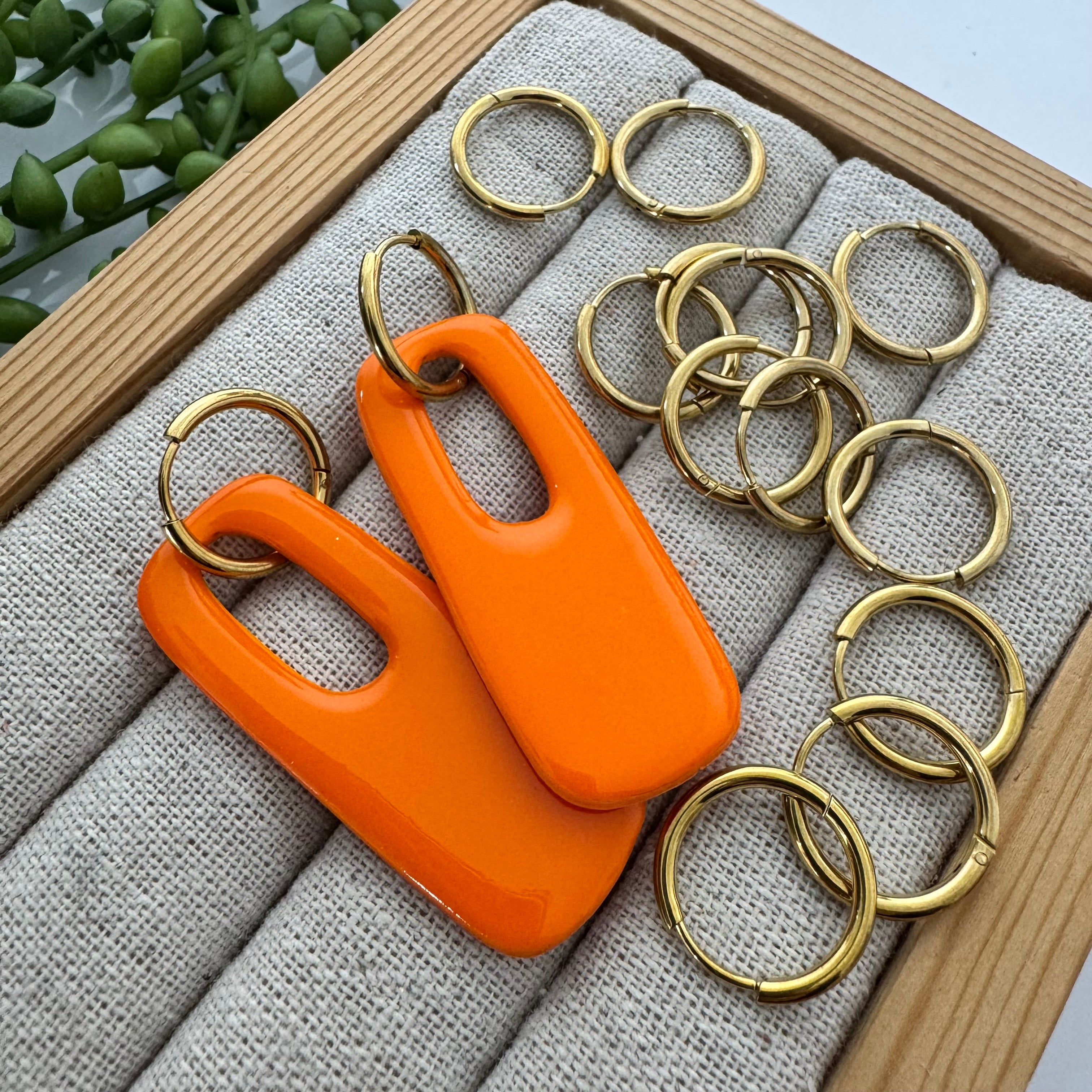 Hoop "Huggie" RVS