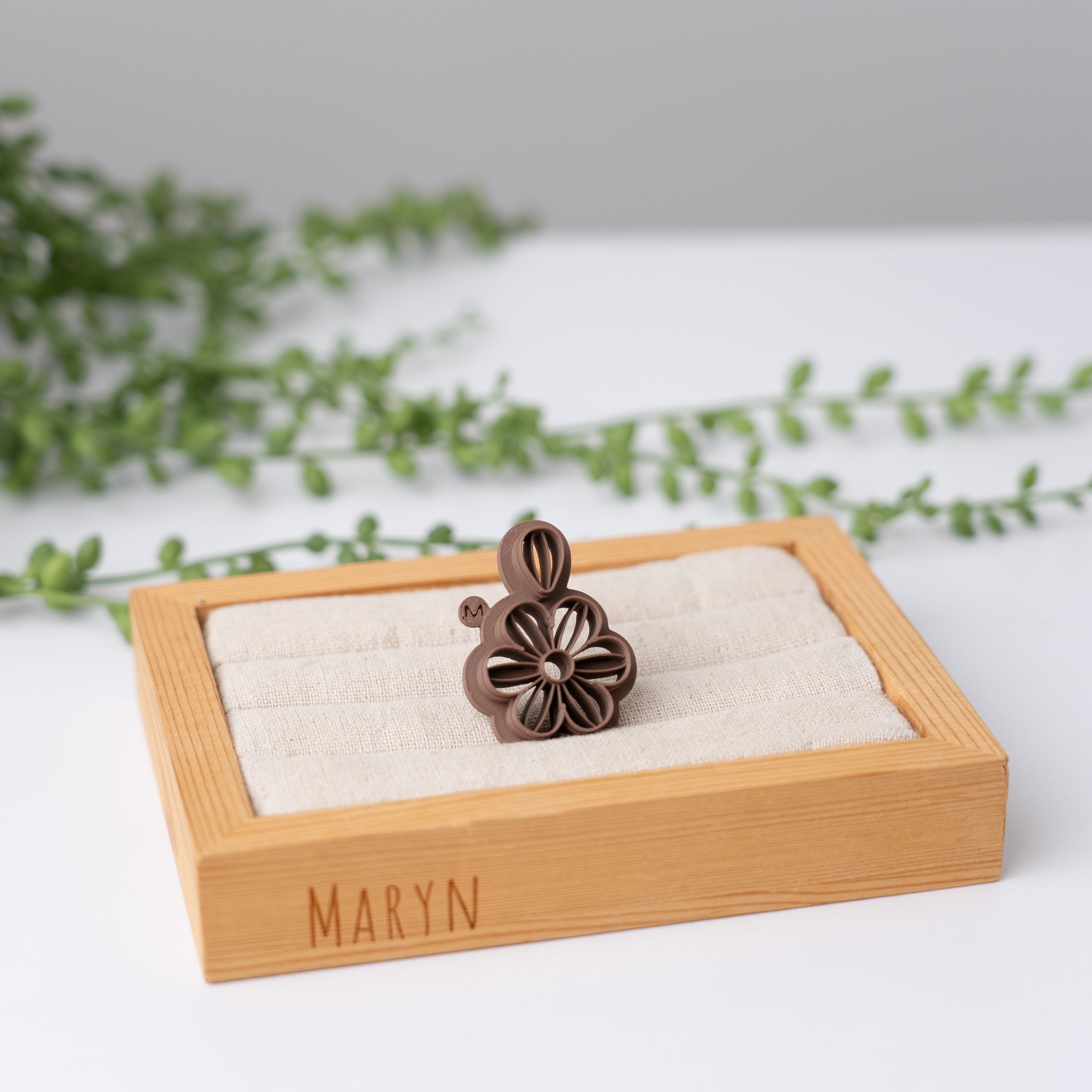 "Jolly Jade" claycutter