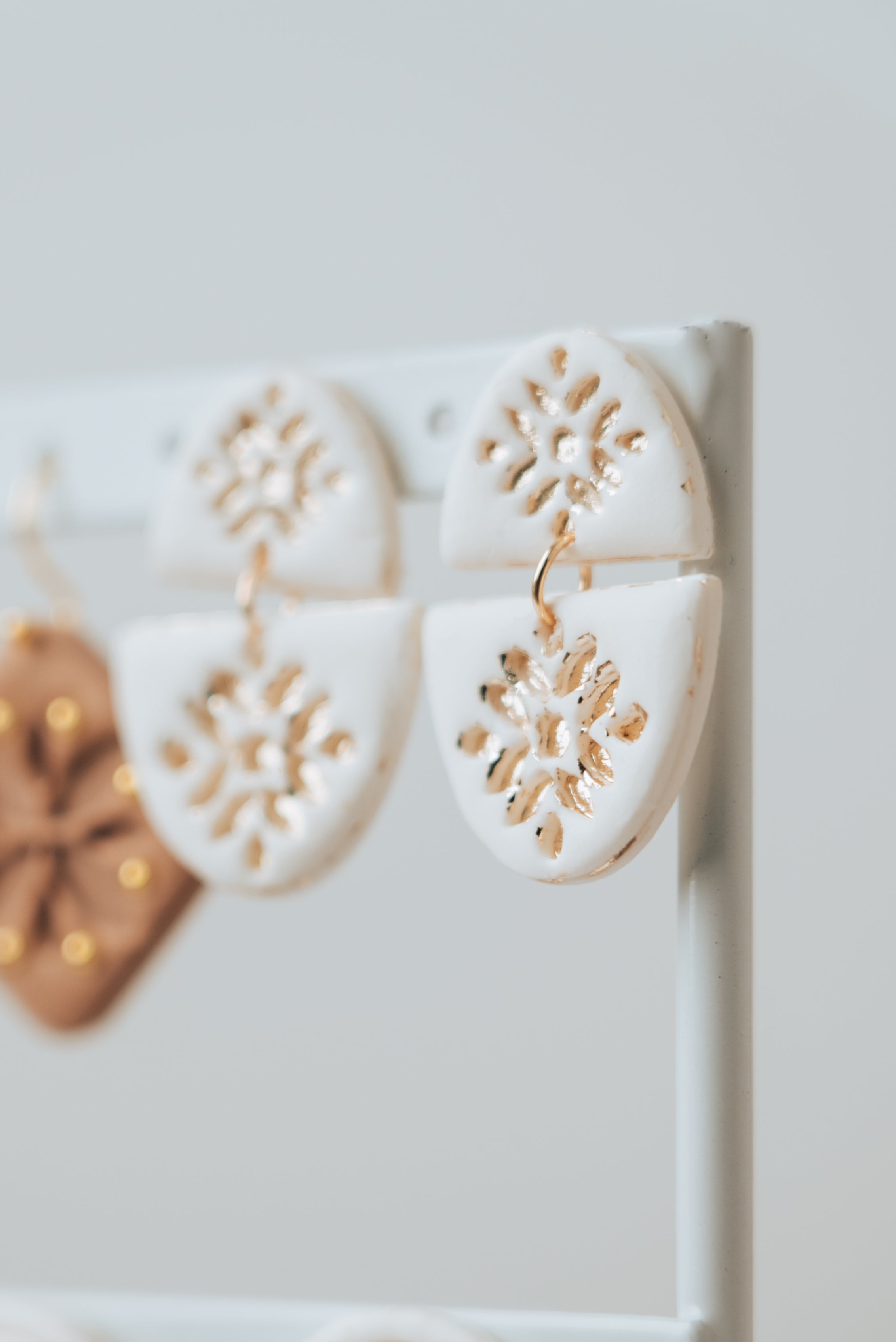 "Narla" (Earth collection) claycutter