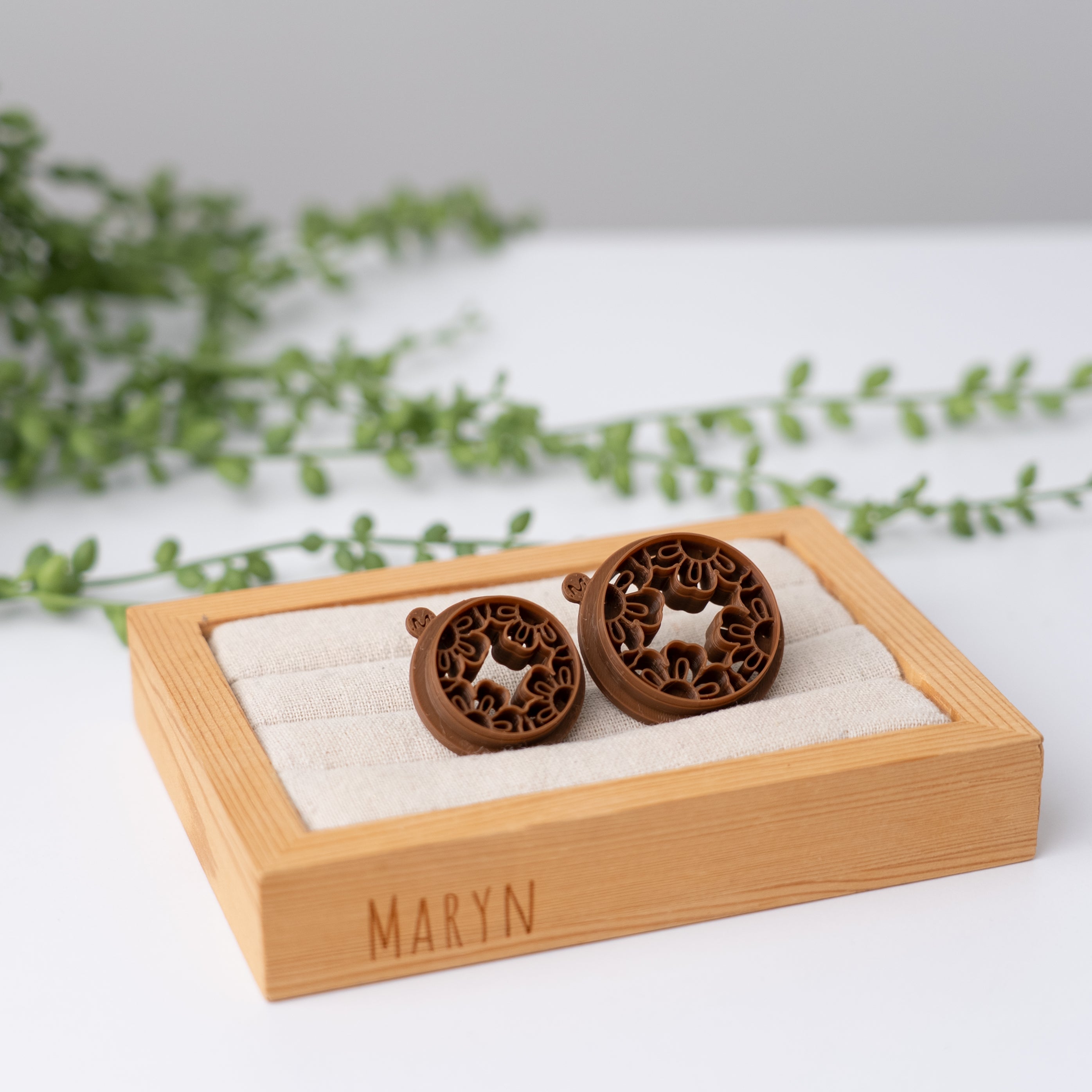 "Bold Betty" claycutter (S/M)