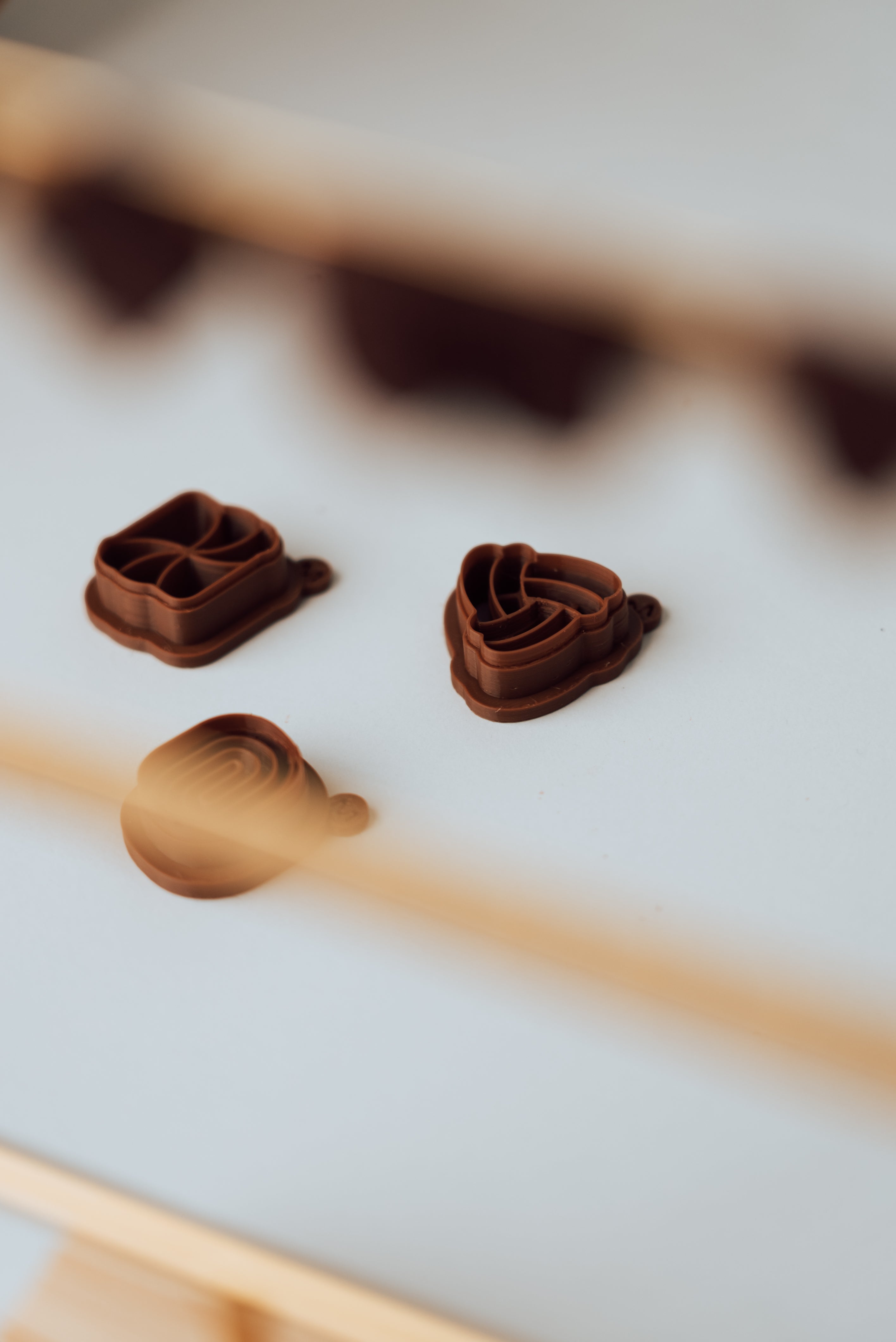 “Phoebe" claycutter