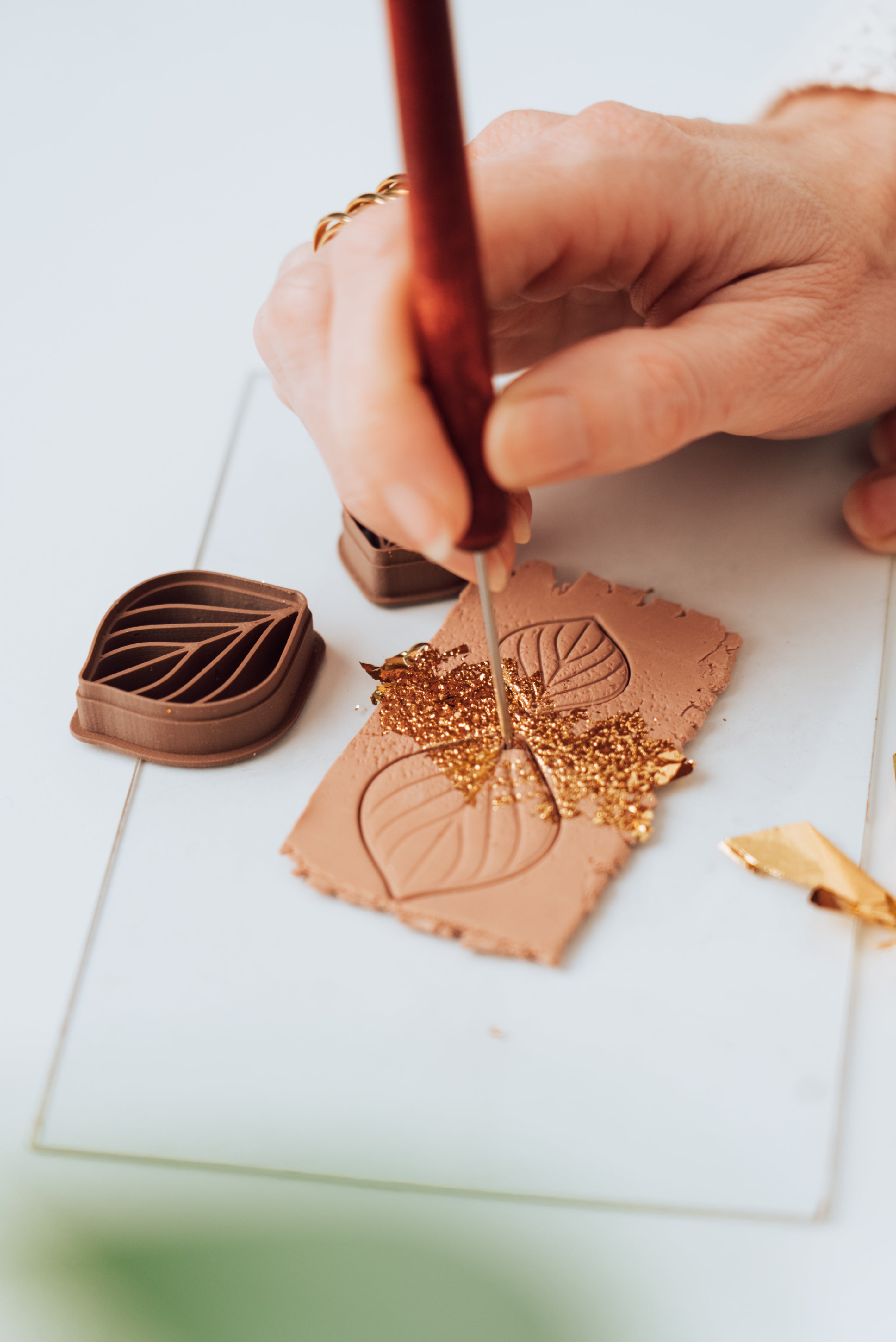 "Lush Lola" claycutter